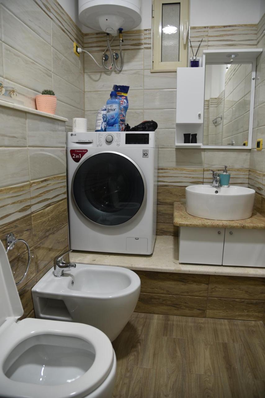 Alindro City Center Apartment 티라나 외부 사진